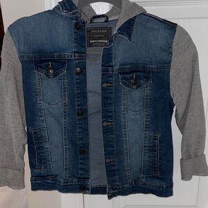 236. Primark Kids Denim Jacket with Blue and Gray Contrast Kids 8-9 Years old